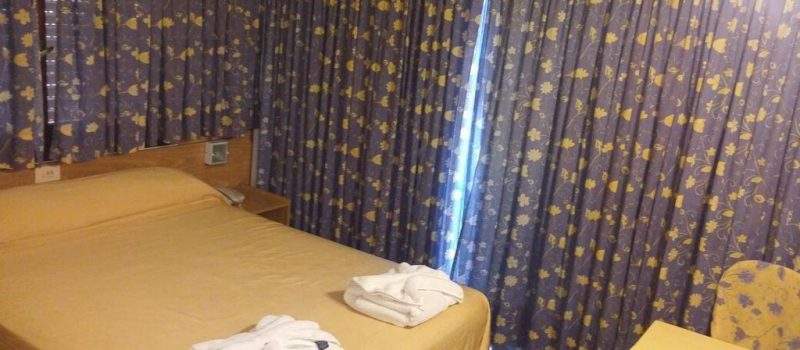 Dormitorio Hotel Marina Villa Gesell Buenos Aires