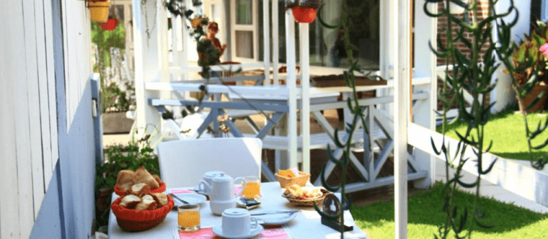 Villa Gesell A Tan Solo 600 Metros De Hostel Anchimalen Villa Gesell Buenos Aires